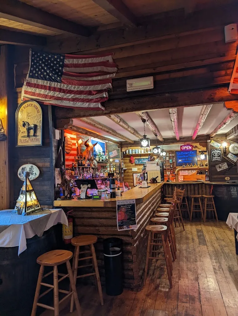 Free West Saloon restaurant in Frassinoro