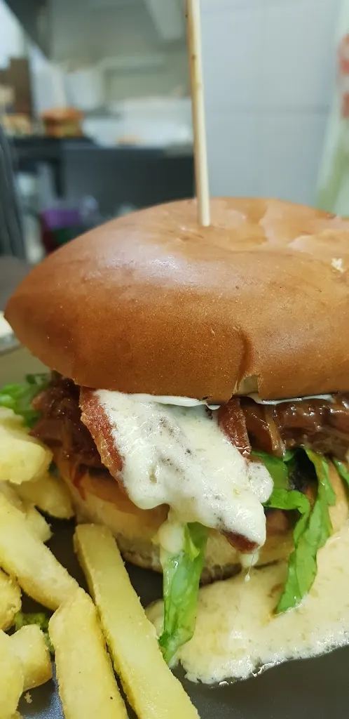 Menu_Pineapple_Pescina_image_2