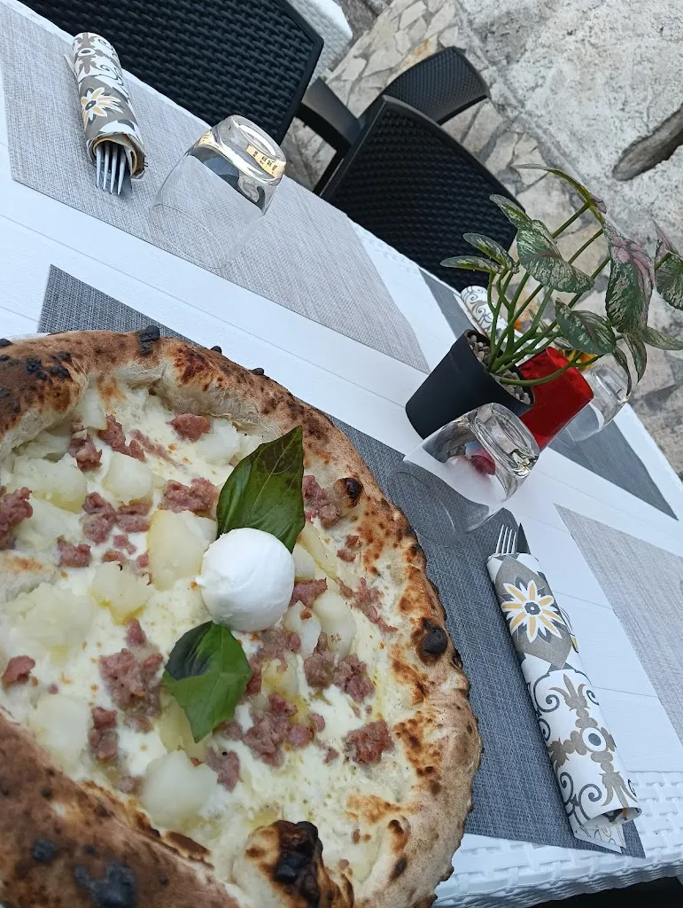 Erika Baruffa_Pizzeria Balu' 2.0_Pescina_review