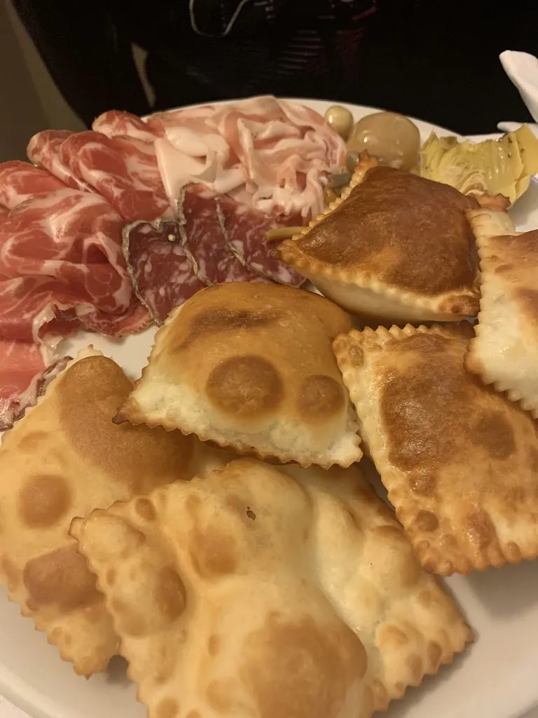 Enrico Lucenti_Bar Trattoria La Locanda_Gazzola_review