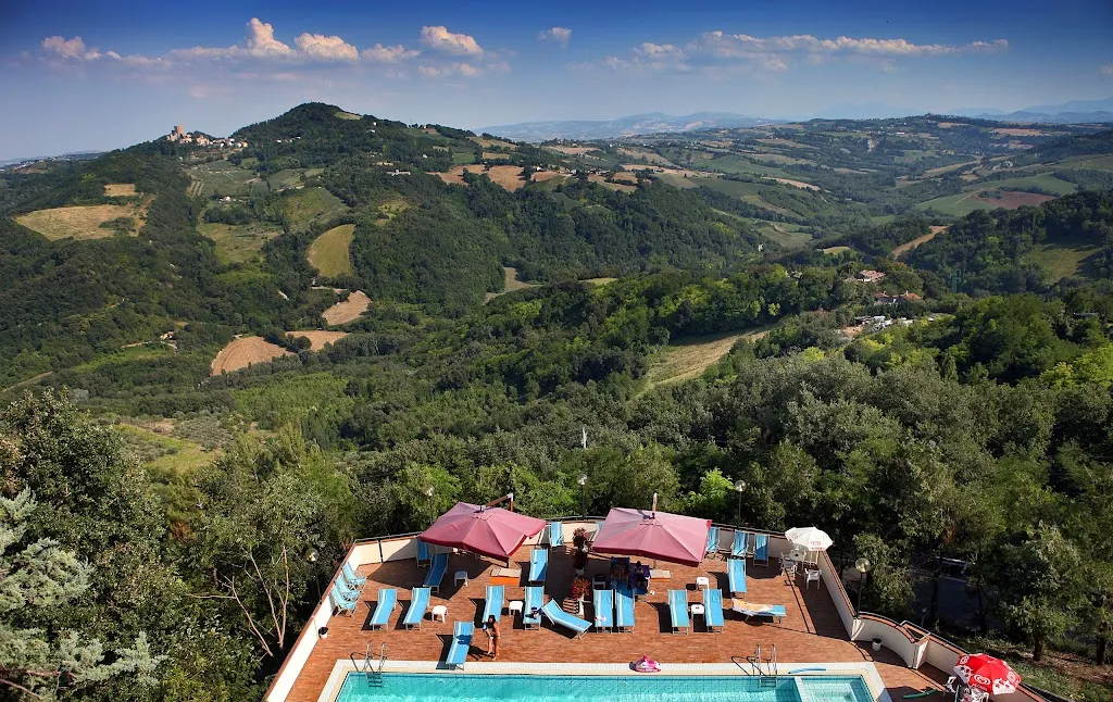 Hotel Centopini ristorante a Gemmano