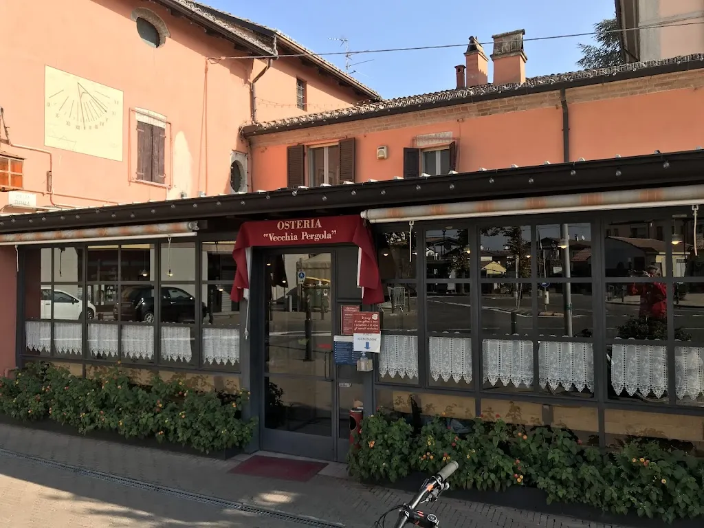 Osteria Vecchia Pergola restaurant in Gossolengo