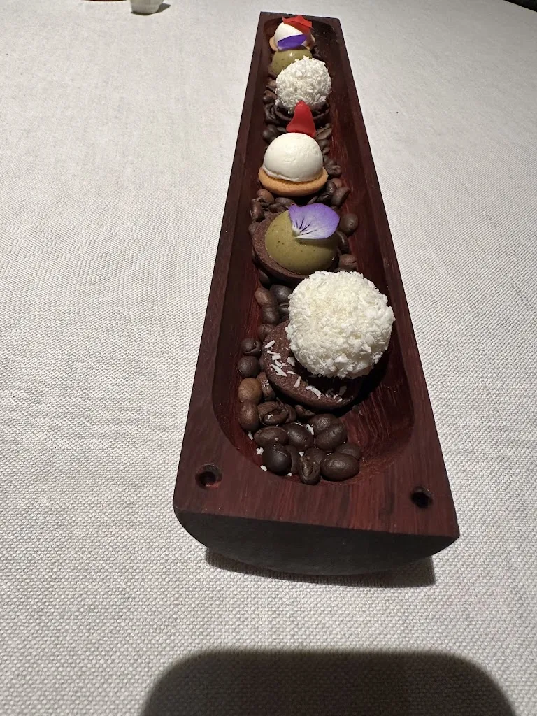 Jane Hazel_Silene_Pescina_review