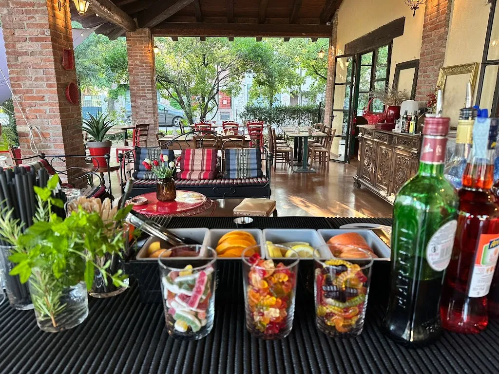 Hostaria Caratta_Gossolengo_slider_image_3