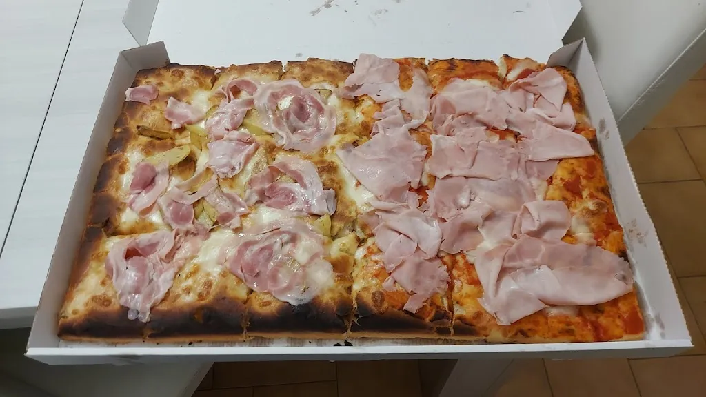 GIONNI FARINA_Trivial pizza_Gossolengo_review