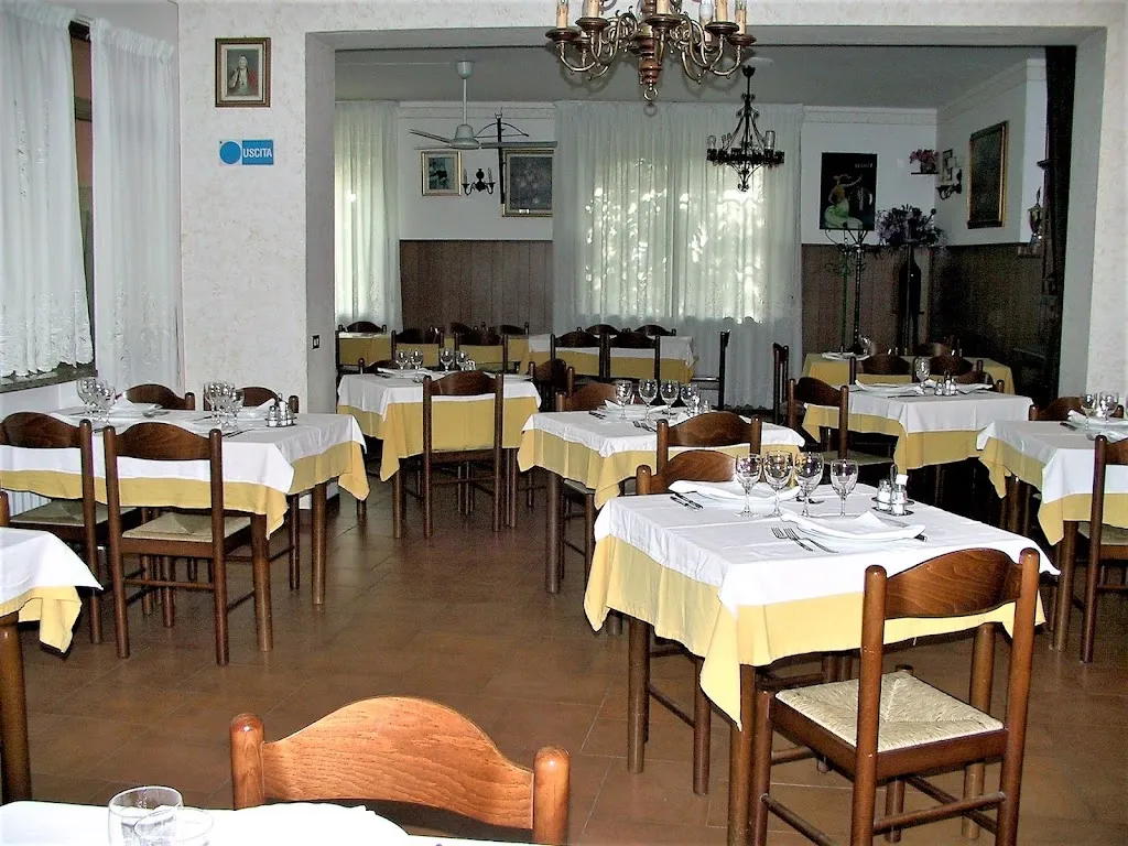 Trattoria Cervini_Gragnano Trebbiense_slider_image_1