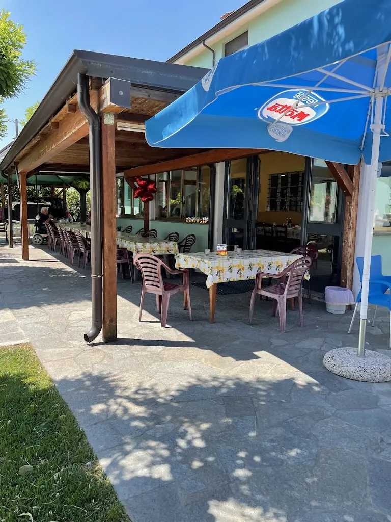 Osteria della Bice / Bar Bianchi restaurant in Gragnano Trebbiense