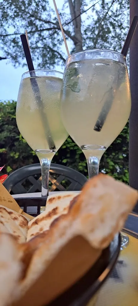 Kasia Kubas_IL CHIRINGUITO Gruppo Fior Fiore_Granarolo dell'Emilia e Viadagola_review