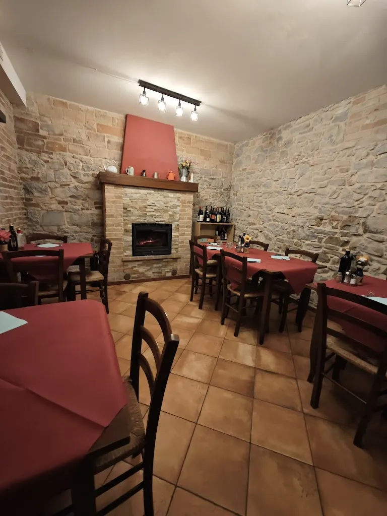 Antica Trattoria Val Vezzeno restaurant in Gropparello