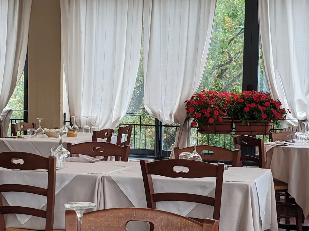 Il Faro_Guiglia_slider_image_1