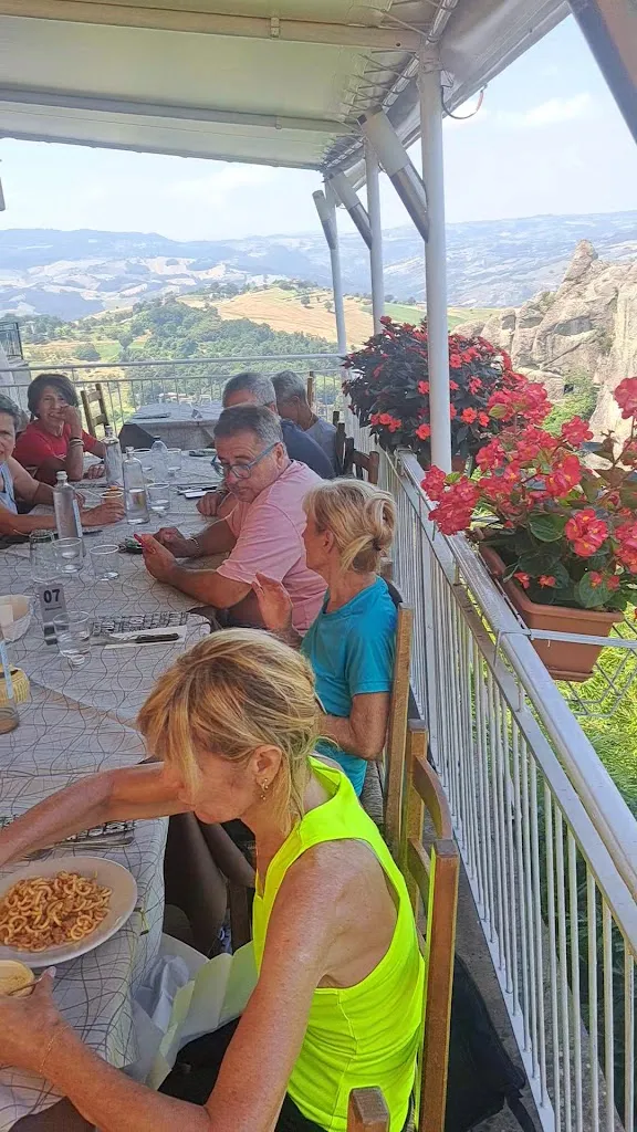 Il Faro_Guiglia_slider_image_2