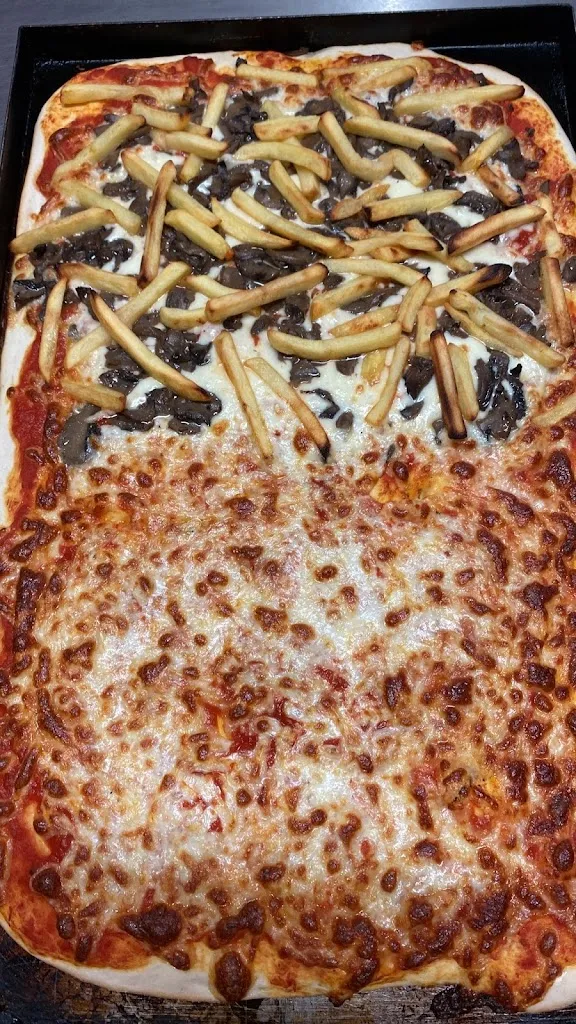 Elena Esposito_PIZZA CASA_Lagosanto_recensione