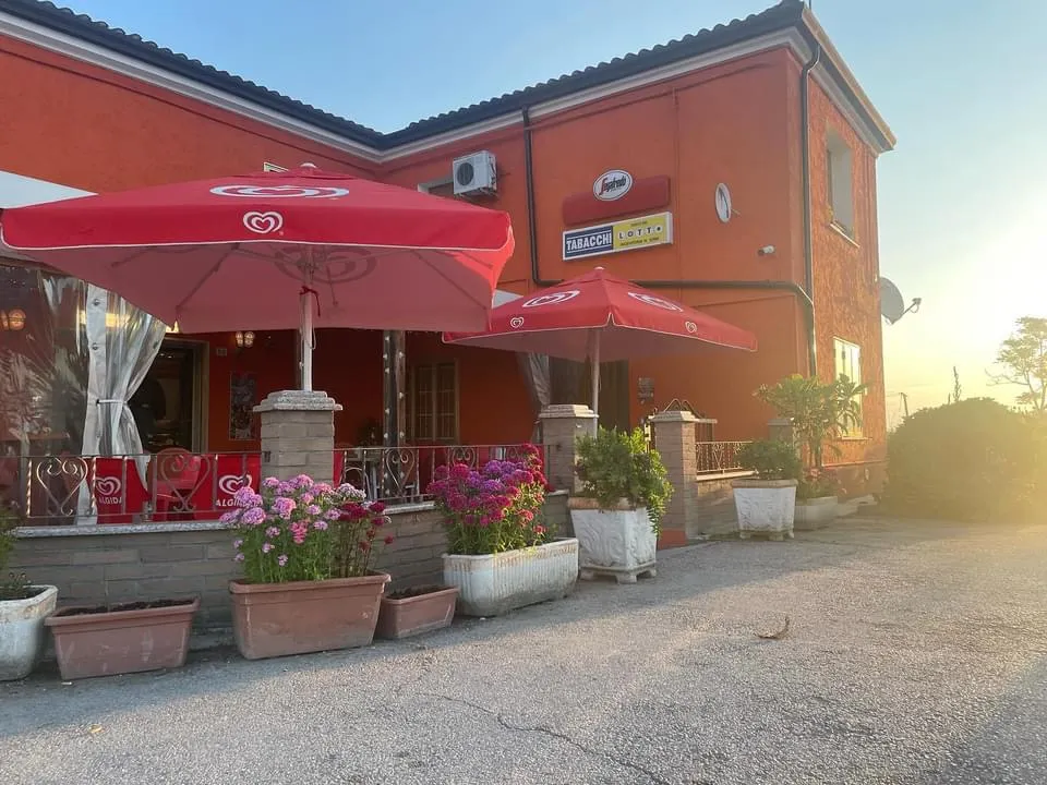 Bar Leden di Corli Marialena_Lagosanto_slider_image_1