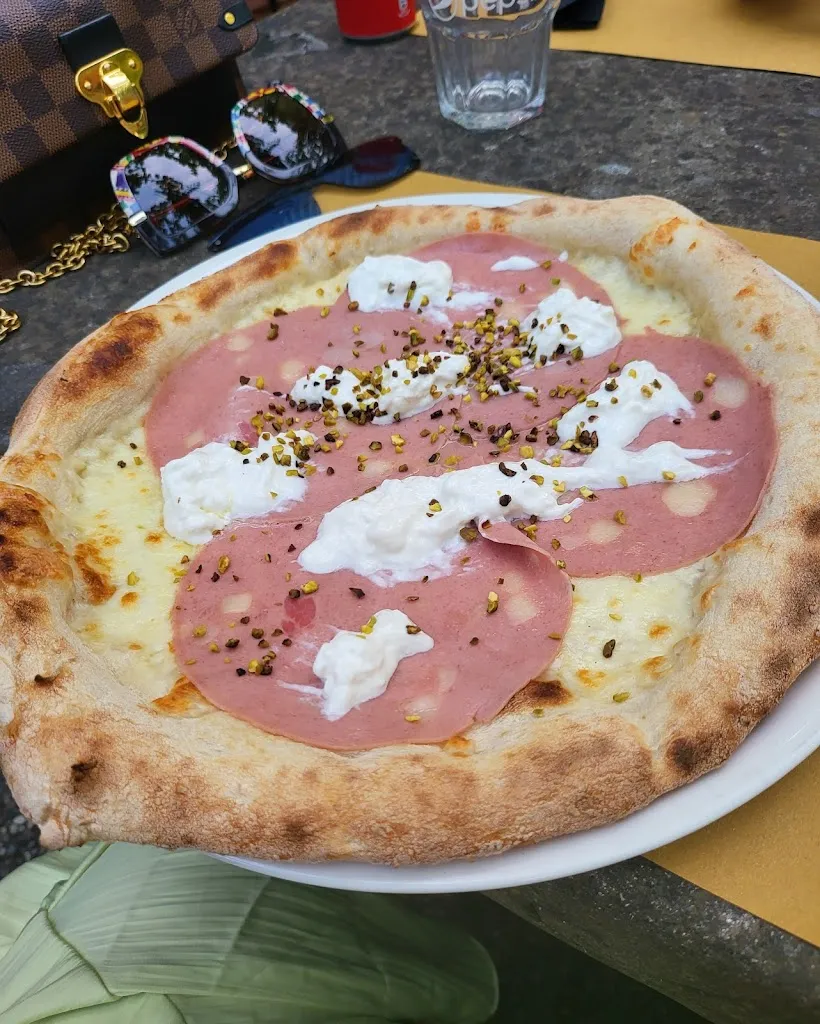 Konsuella_Peace In Po_Guastalla_review