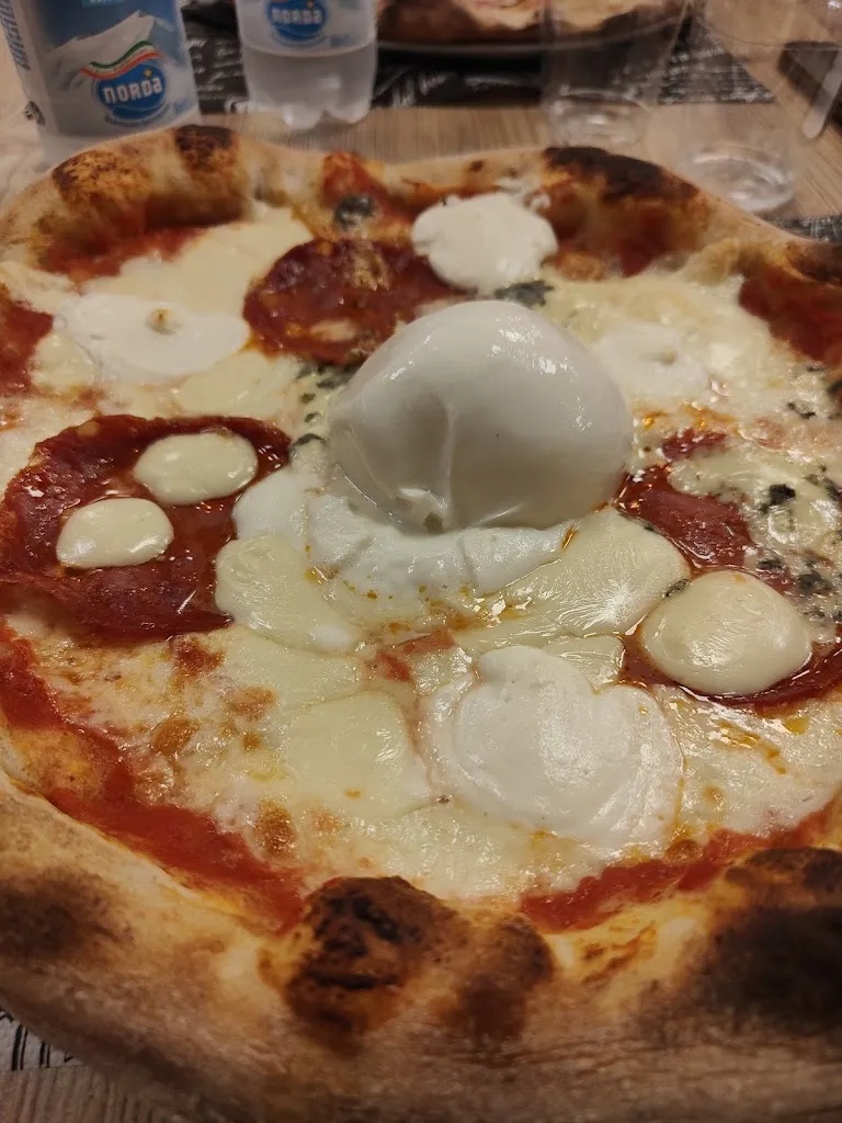 Menu_Pizzeria Oltremare specialità di Pesce e Pizza_Guastalla_image_7