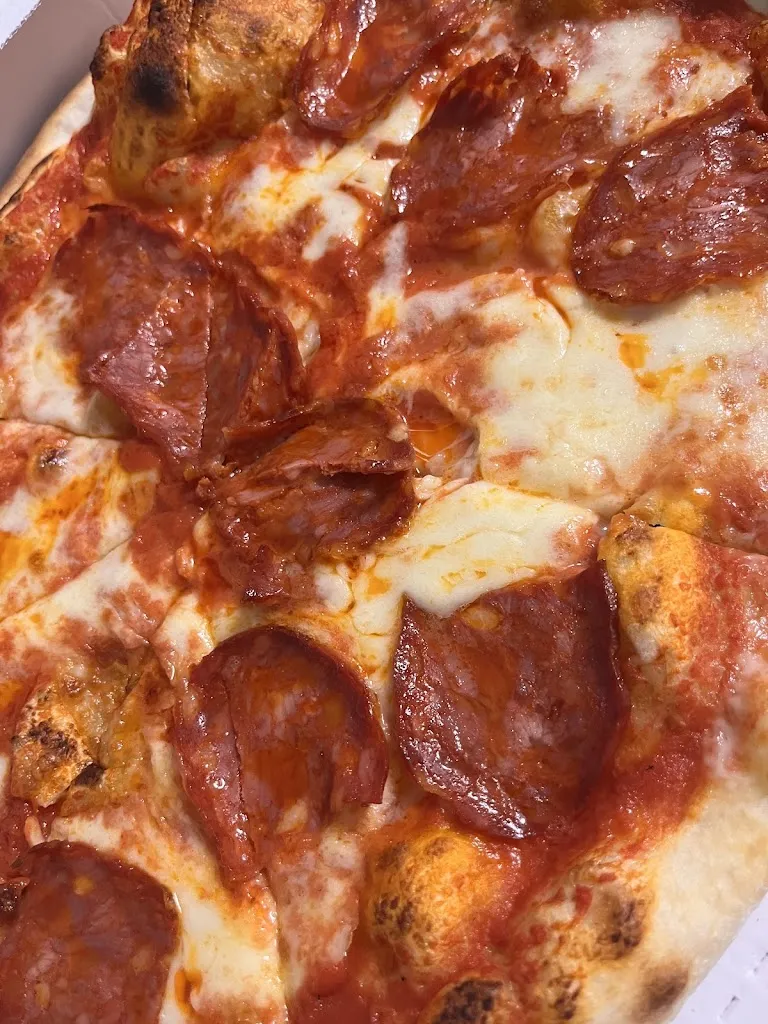 Corina Lazar_Pizzeria da Cuba_Guastalla_review