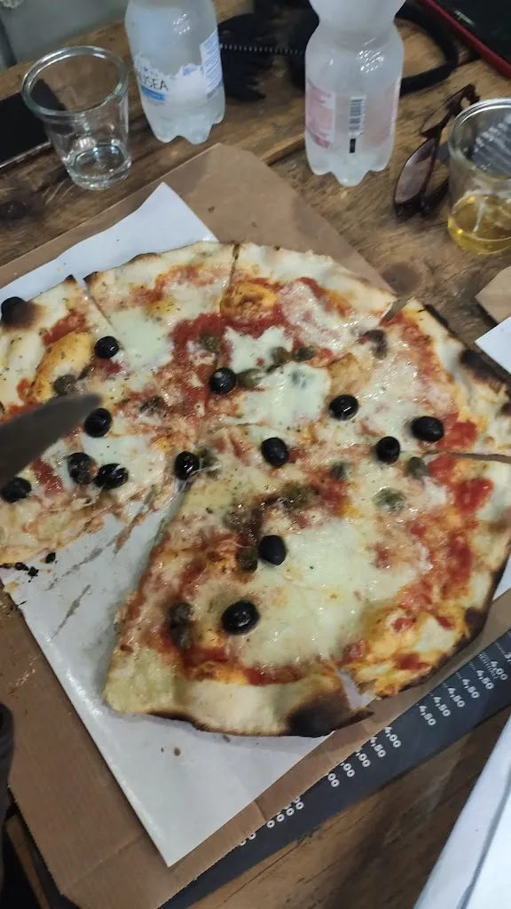 Pizzeria Comunque ci Sta_Guastalla_slider_image_1