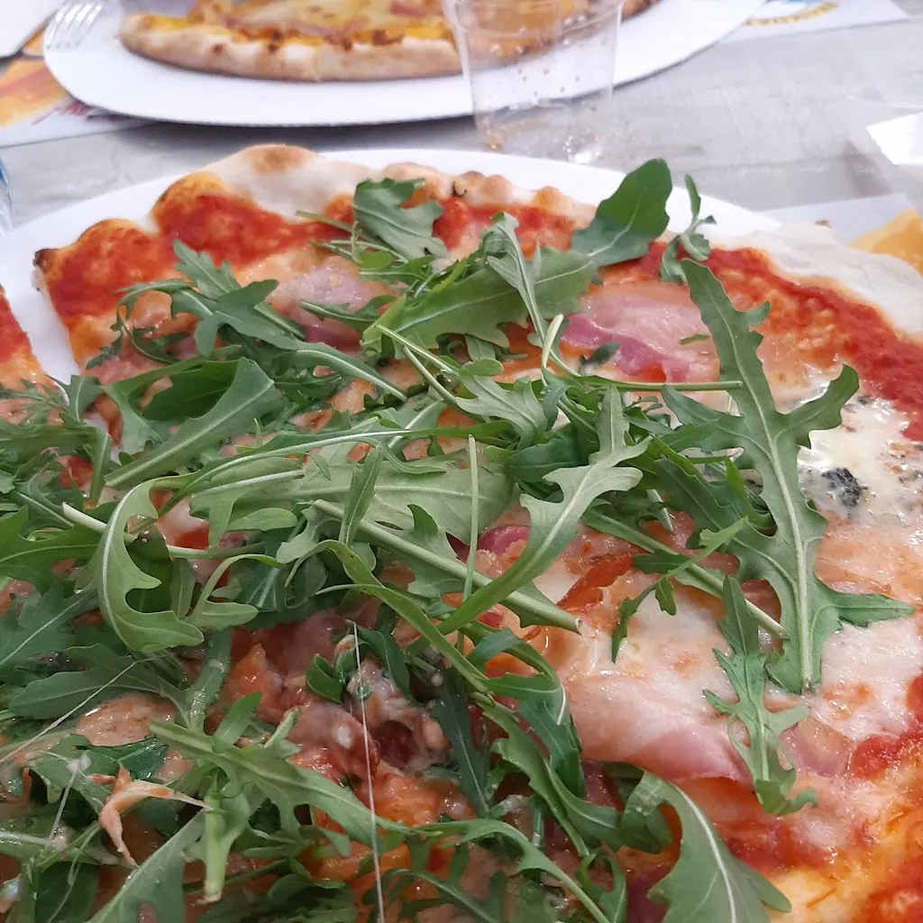 Pizzeria Franco & Miki_Guastalla_slider_image_3