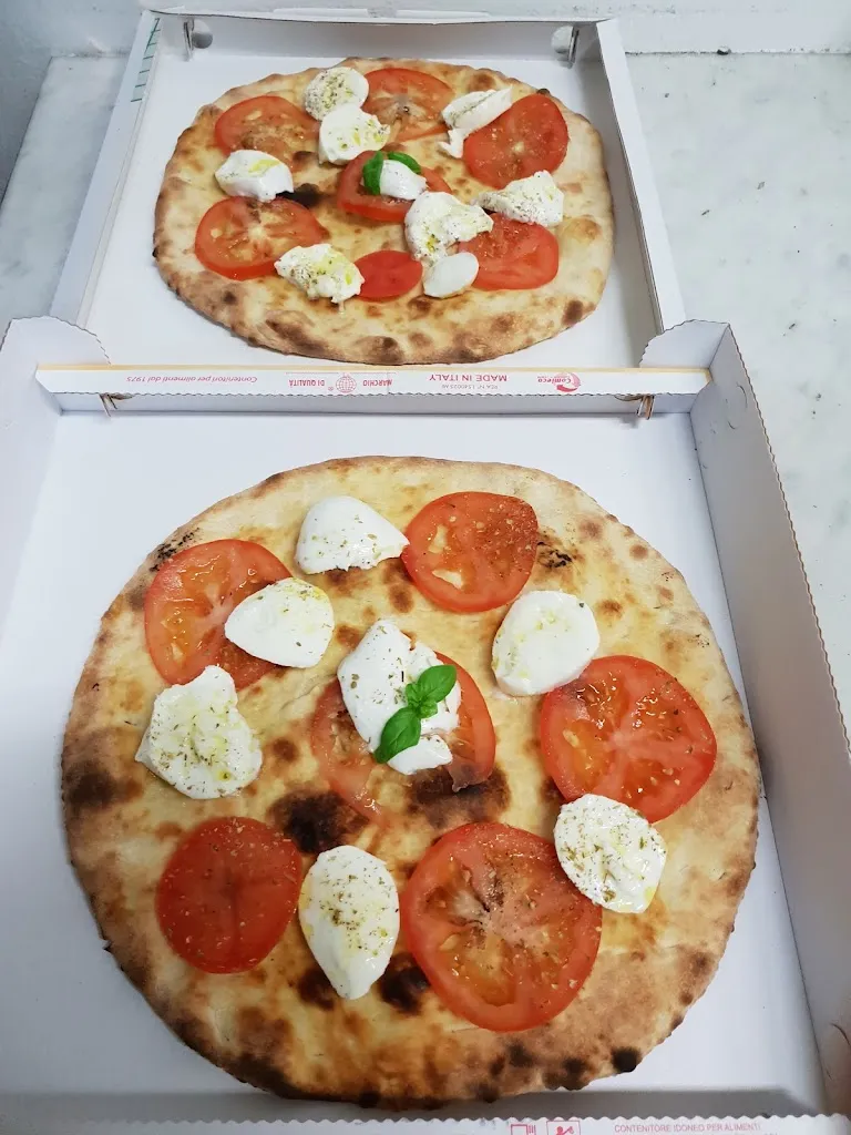 Menu_Pizzeria Via e Vai_Guastalla_image_4