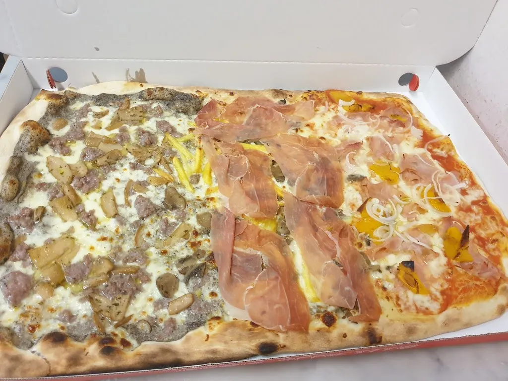 Pizzeria Via e Vai_Guastalla_slider_image_3