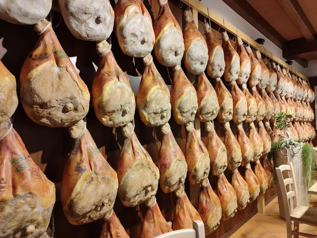 Ana Jocic_SALUMERIA UGOLOTTI_Langhirano_review