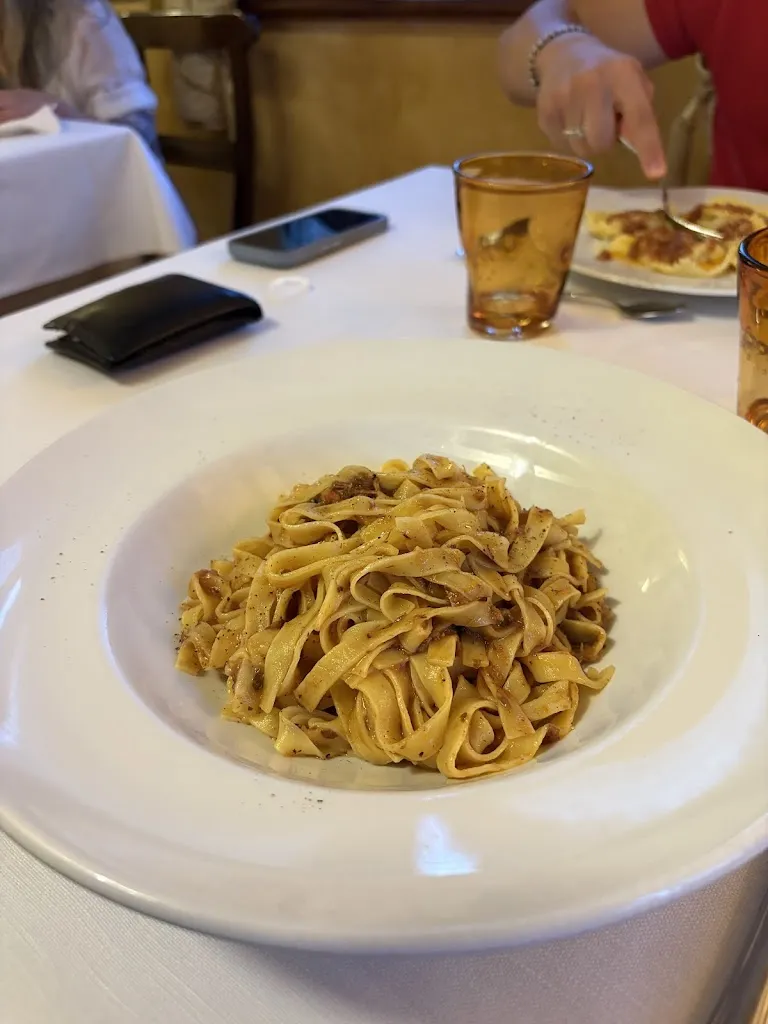 Stefano Cantoni_Trattoria Capelli_Lesignano de'Bagni_review