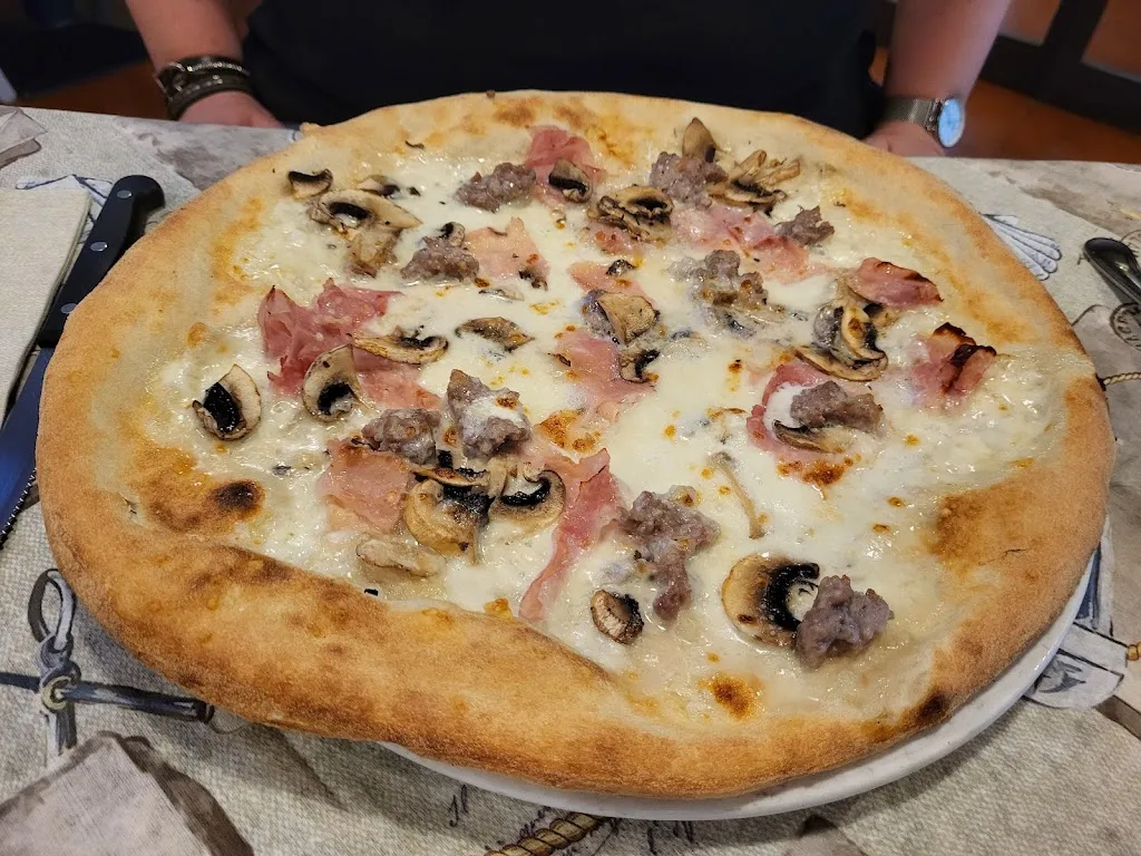 Antica Corona_Loiano_slider_image_2