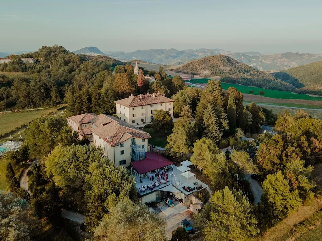 Palazzo Loup restaurant in Loiano