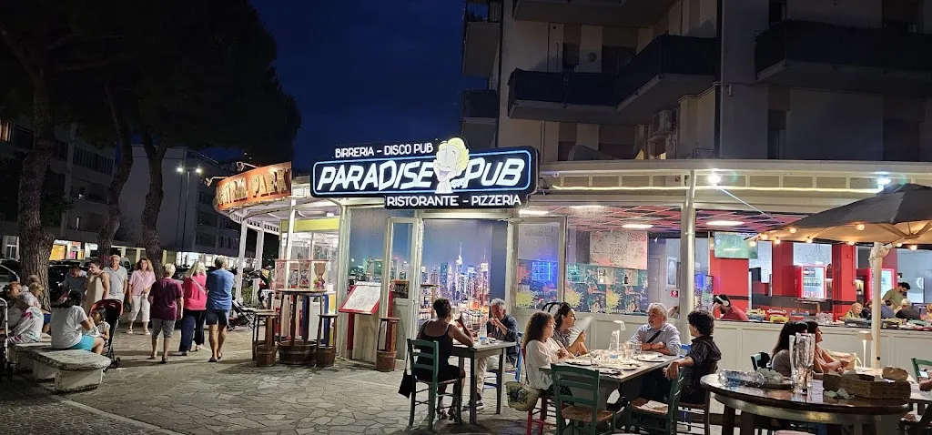 Walid Barakat_Paradise Pub_Lido Adriano_review