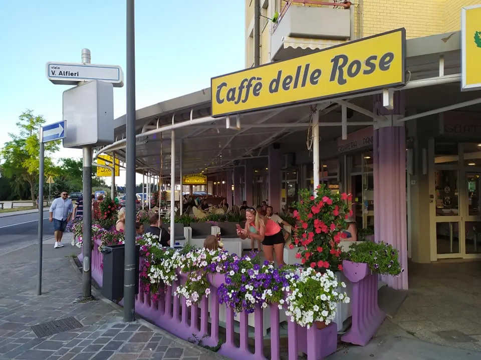 Ristorante Pizzeria Delle Rose restaurant in Lido Adriano