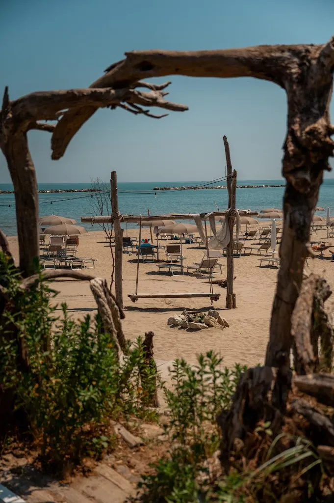 Amarissimo Cala Celeste_Lido Adriano_slider_image_1