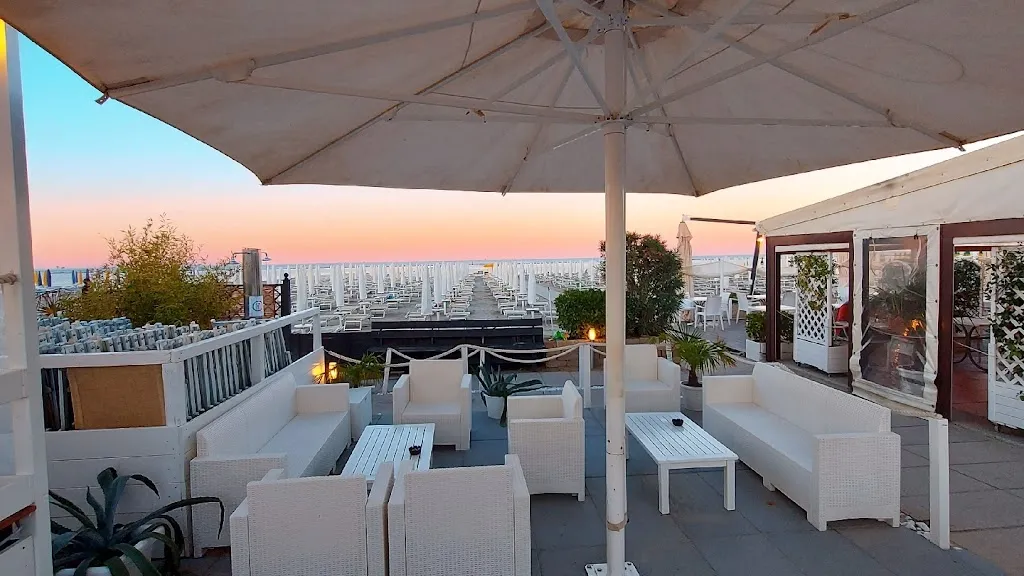 Ristorante Bagno Perla_Lido Adriano_slider_image_1