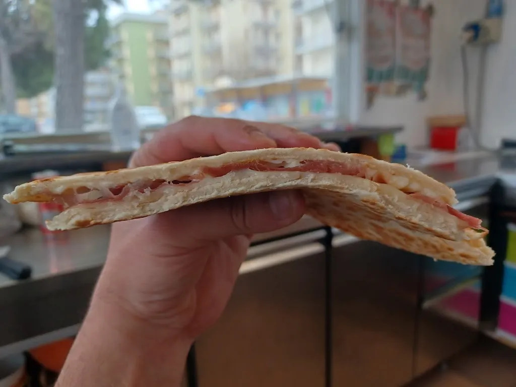 Menu_Happy Piada_Lido Adriano_image_4