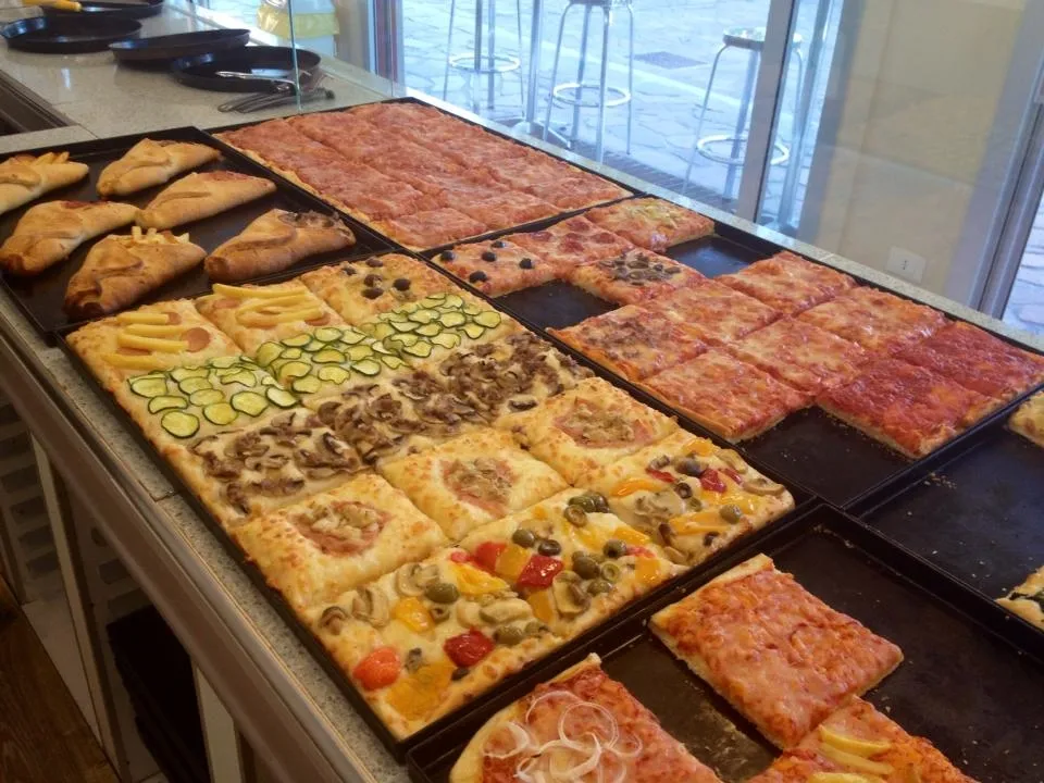 Pizza & Food - Lido Adriano_Lido Adriano_slider_image_2