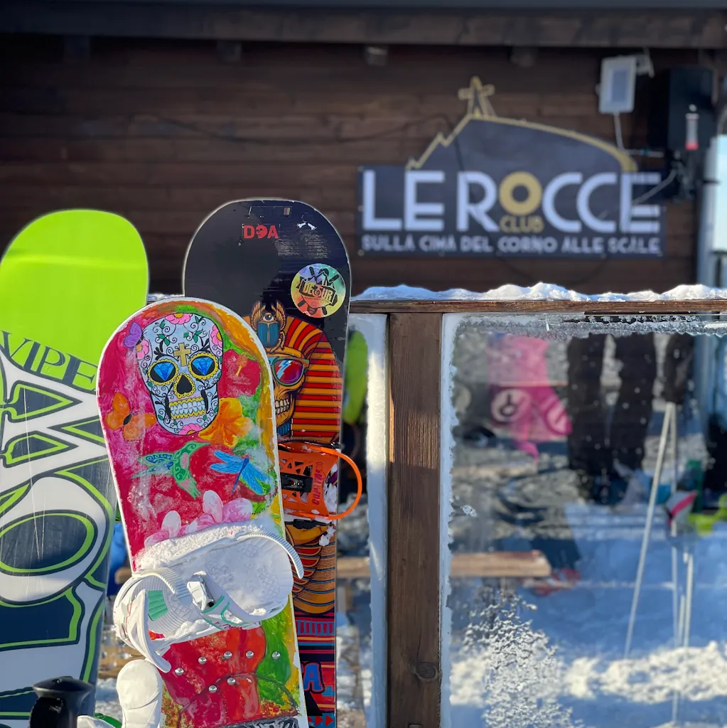 Rifugio Le Rocce Club restaurant in Lizzano in Belvedere