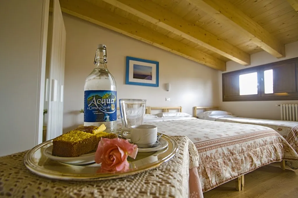 Albergo Piccolo Hotel Tanamalia_Lizzano in Belvedere_slider_image_2