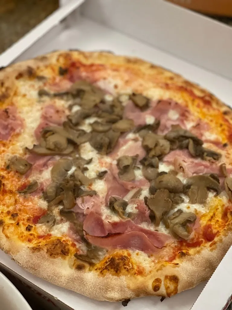 Menu_Pizzeria La Perla_Lugagnano Val d'Arda_image_7