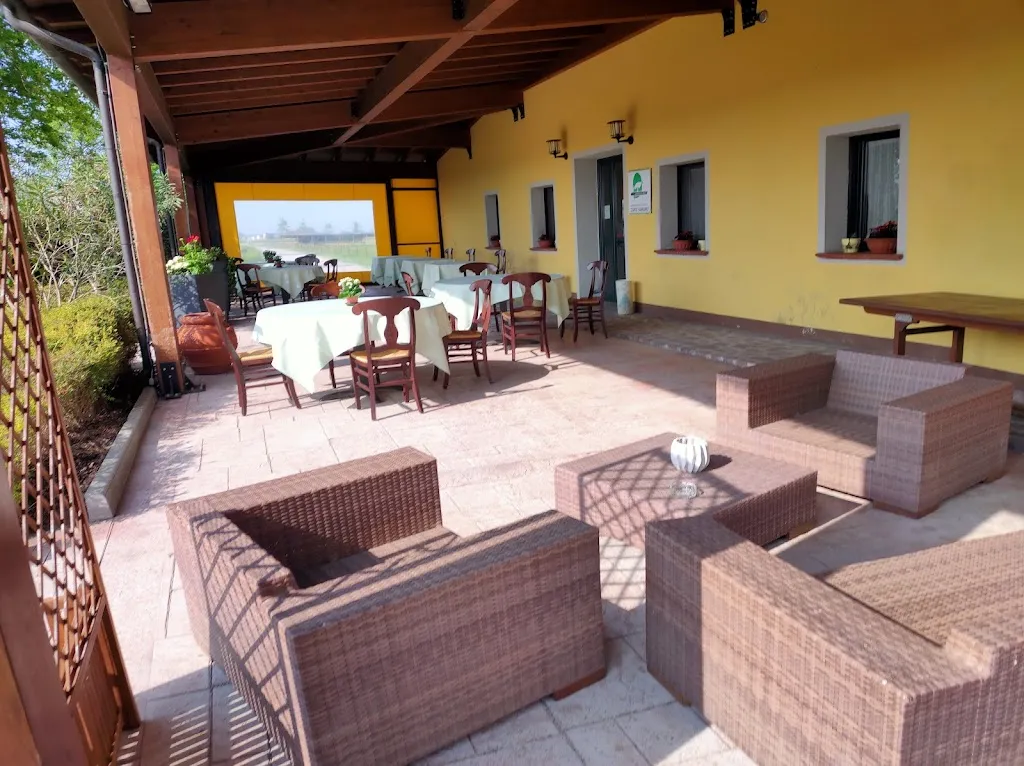 Agriturismo Corte Giardino_Luzzara_slider_image_1