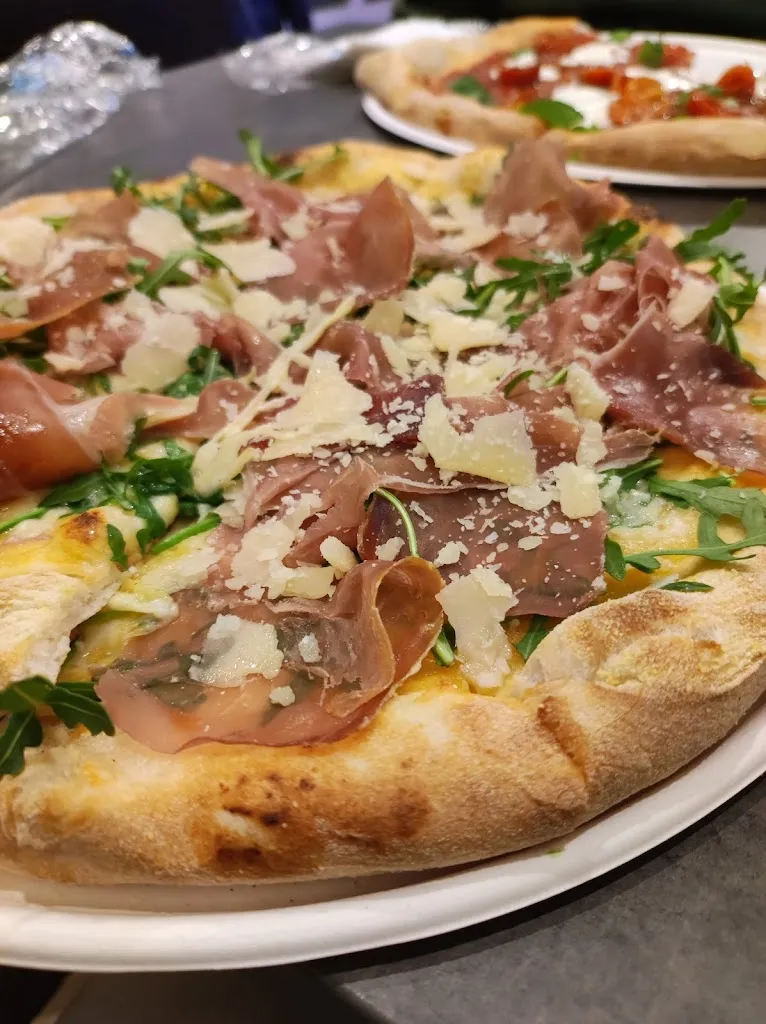 Elisabetta Musarò_ARTE BIANCA_Magreta_review