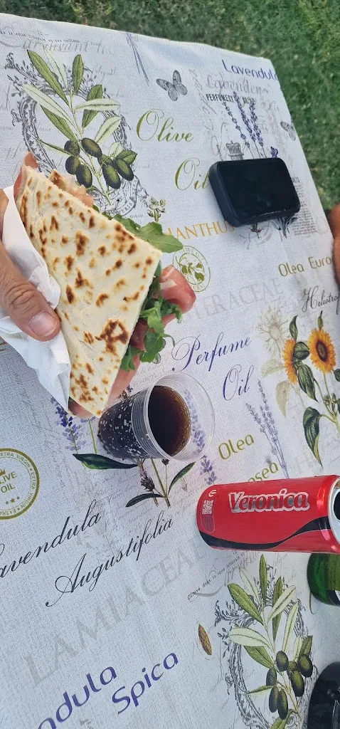 Antonello Mattei_La piada di Katia_Longiano_review