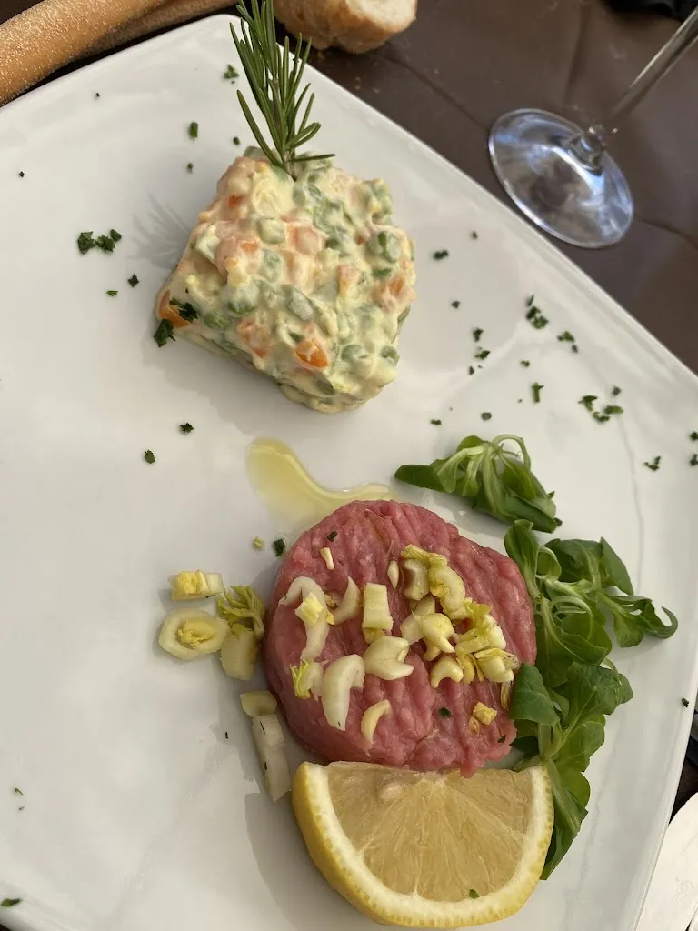 Emanuel Poquelin_Miramonti_Marsaglia_review