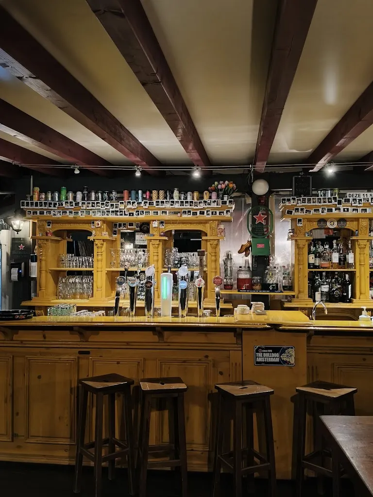 Amsterdam Pub restaurant in Marina di Ravenna