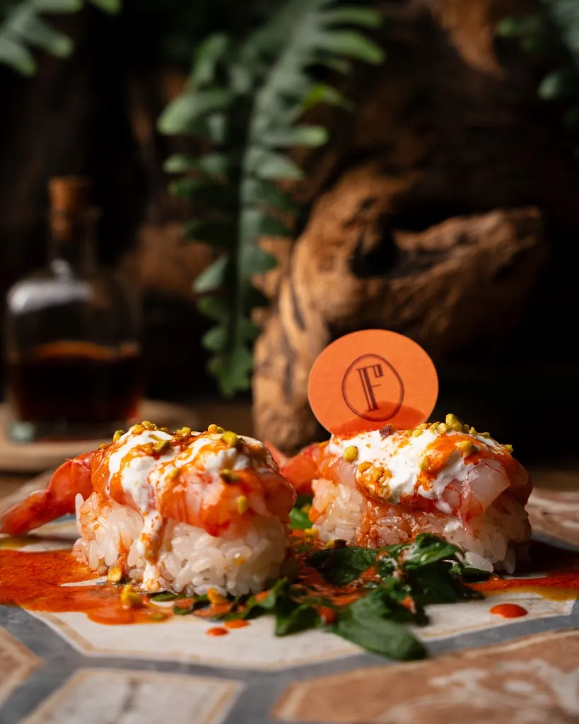 Fanti Sushi & cucina fusion | Pizza & Burger | Cocktail bar_Marina di Ravenna_slider_image_2