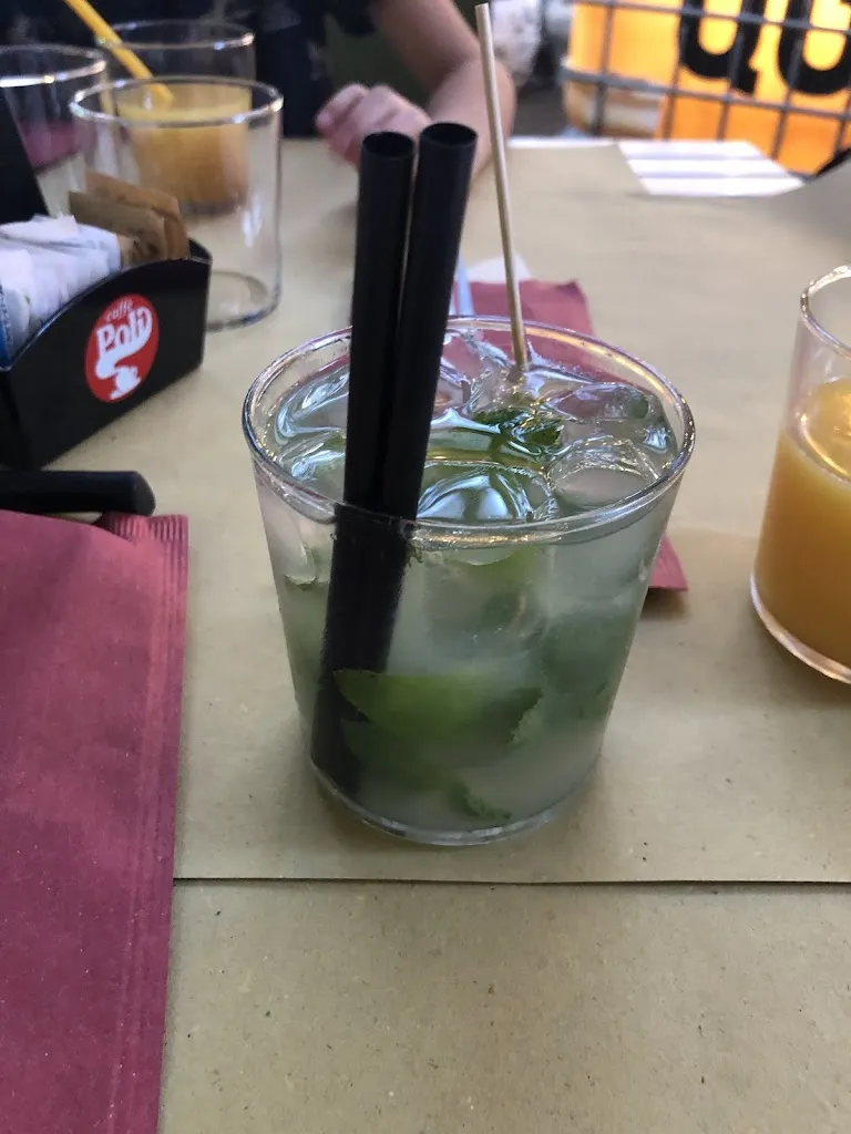 Karel Vergote_Quartiergenerale_Marina Romea_review