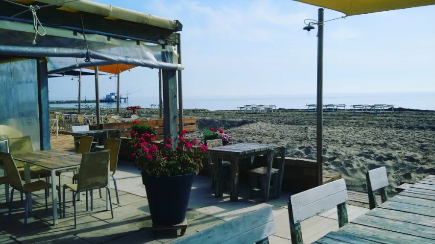 Bagno Ristorante Mercurio N.6 restaurant in Marina Romea