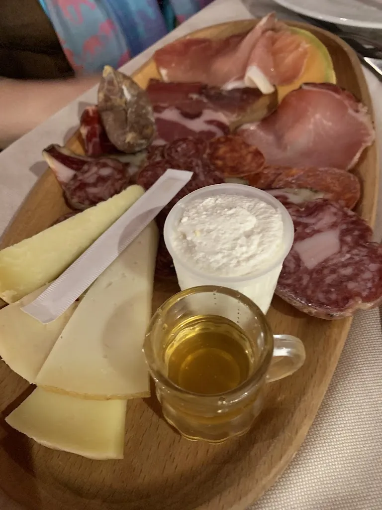 Carlo Pisapia_Ristorante “IL PICCHIO”_Pescasseroli_review