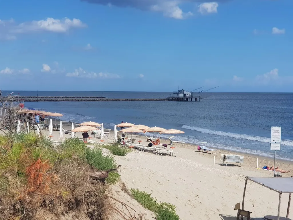 Losco Beach Bar restaurant in Marina Romea