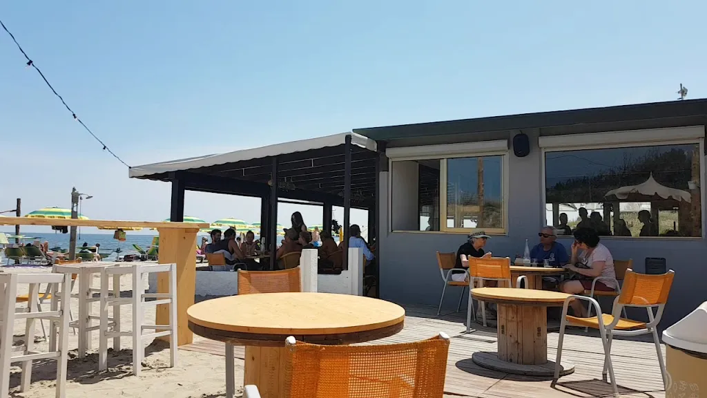 Losco Beach Bar_Marina Romea_slider_image_2