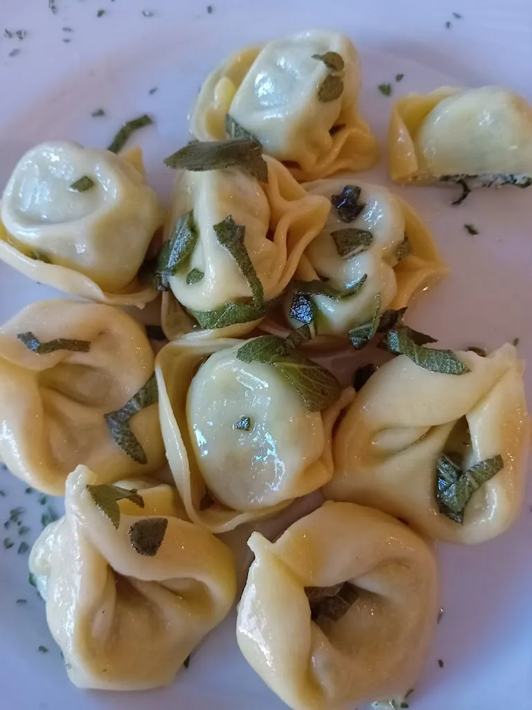 Trattoria L'Osteria delle Fate_Marzabotto_slider_image_2