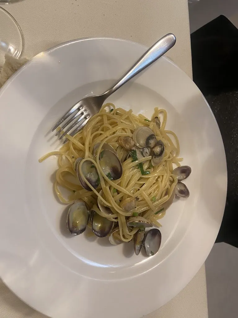 Saverio sor_Sapore di Mare_Massa Finalese_review